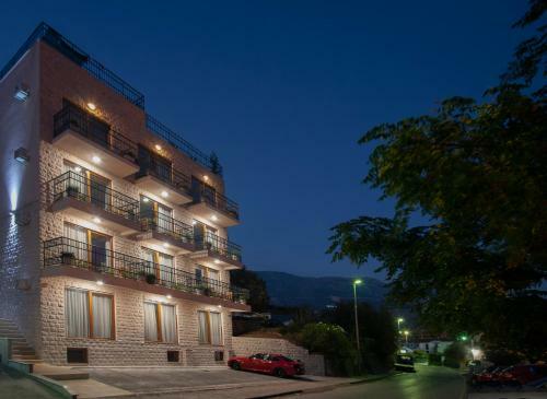 Hotel Twelve By Aycon