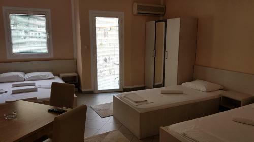 Apartments Siesta Budva