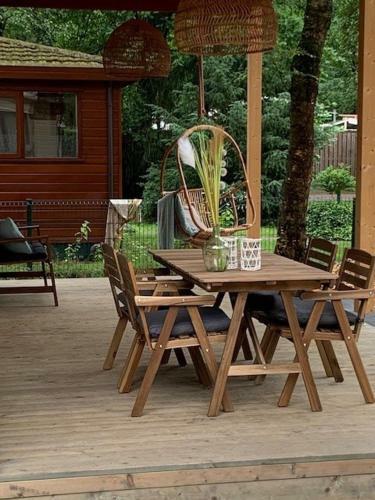Nieuwe Tiny Lodges En Chalets Op Chaletpark Kempenbos