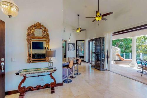 Villa Mila Casa, Parrot Tree / Luxury Home-private Pool