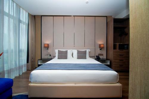 Hotel Ioka H�tel & Suites Lom�
