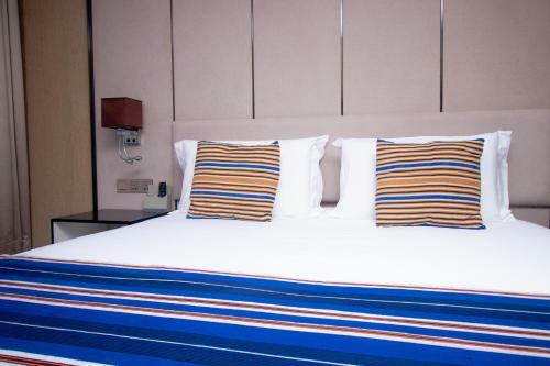 Hotel Ioka H�tel & Suites Lom�
