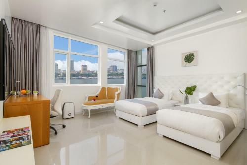 Star City Hotel & Apartments