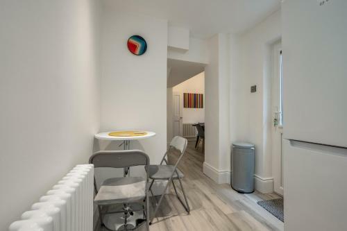Central Belfast Apartments: Georgian House
