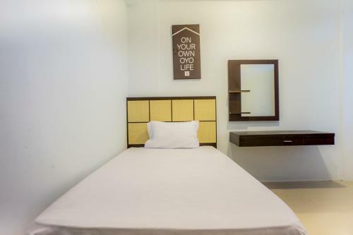 Hotel Vaccinated Staff - Oyo Life 2354 Rose House
