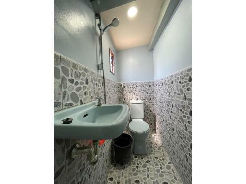 Hotel Oyo 795 Tapales Guest House