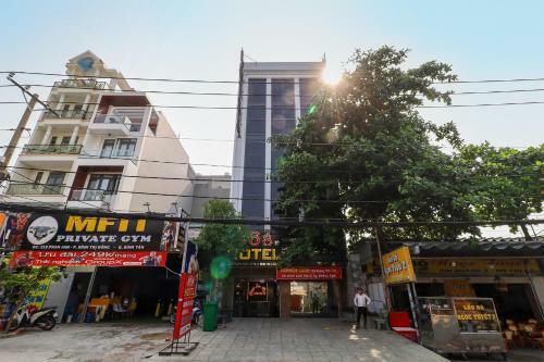 Hotel Reddoorz Phan Anh Street