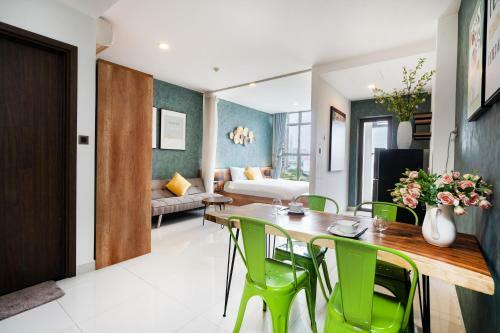 Apartamento The Saigon Royal In Center Pool View