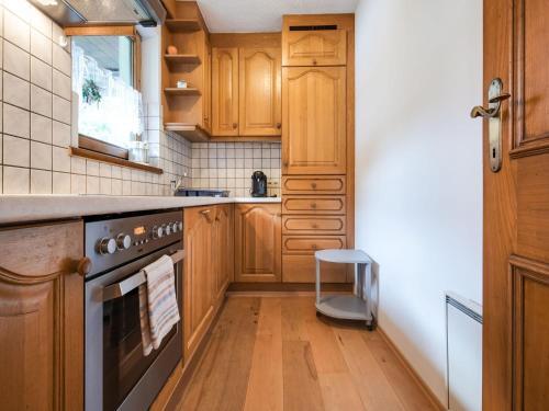 Beautiful Apartment In Kitzbuhel With A Garden