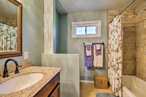 Lake Arrowhead Home With Fireplace And Game Room!