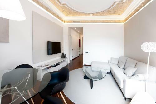 You Stylish El Borne Apartments