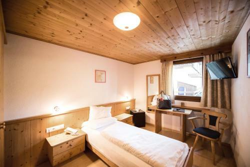 Hotel Panider Sattel