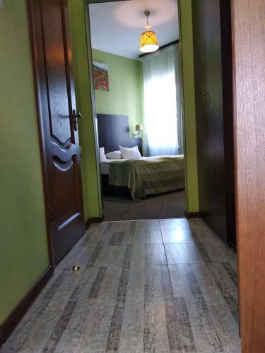12 Months Mini Hotel