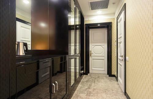 Hotel Wall Street By Ribas