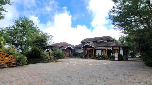 Naluwan Villa