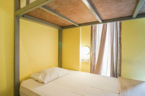 Kememai Hostel