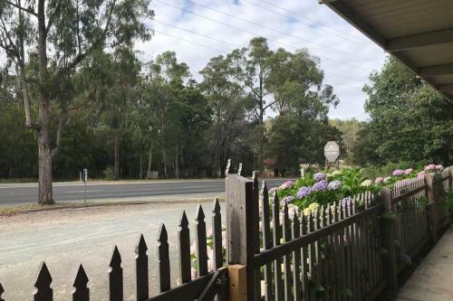 Apartamento Spacious Garden Cottage, Pets Ok
