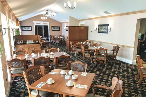 Hotel Quality Inn & Conference Centre Festival
