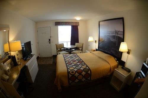 Hotel Super 8 By Wyndham Taber Ab