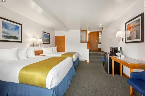 Hotel Canadian Princess Lodge & Marina