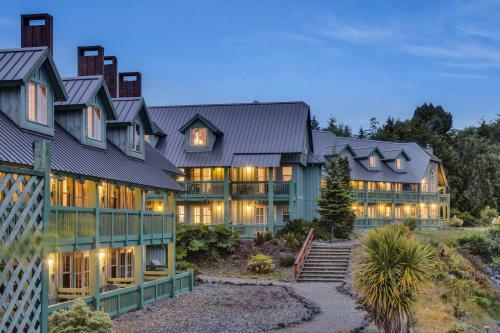 Hotel Canadian Princess Lodge & Marina