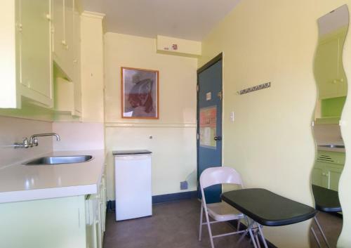 Albergue Ocean Island Inn | Backpackers | Suites