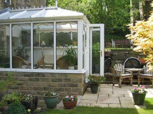 Hostal Rosebud Cottage Guest House