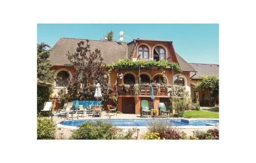 Holiday Home Kossuth Lajos Utca-somogyv�r