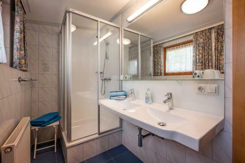 Apartamento Ferienwohnungen Stefan Kr�ll