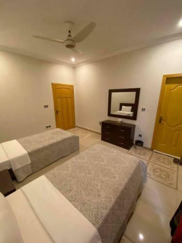 Hostal Margalla Meridian