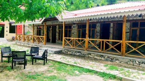 Lodge Zannat @ Tirthan