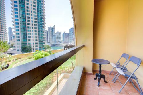 Classic 02 Br Apartment With Beach Access In Murjan 5, Jbr