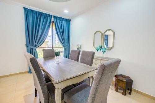 Classic 02 Br Apartment With Beach Access In Murjan 5, Jbr