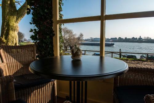 Hotel Restaurant Belv�d�re