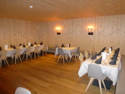 Hotel Berggasthof H�usler