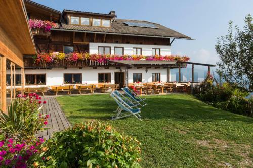 Hotel Berggasthof H�usler