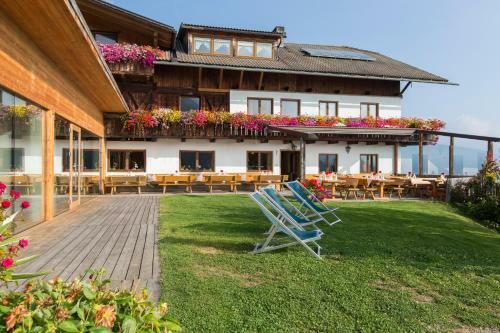 Hotel Berggasthof H�usler