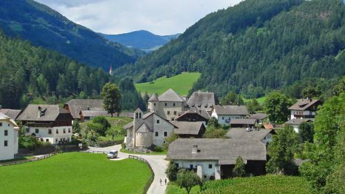 Hotel Berggasthof H�usler