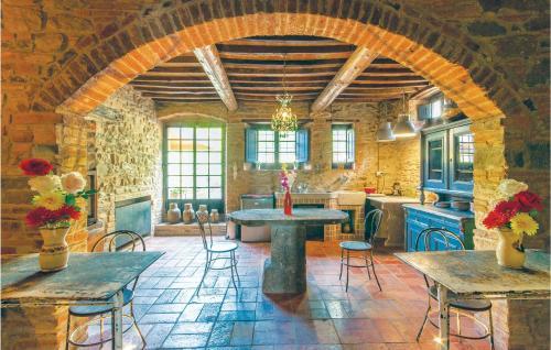 Holiday Home Casa Politi