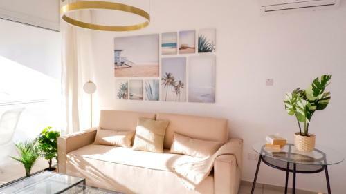 Kings Palace Sea View Apartment