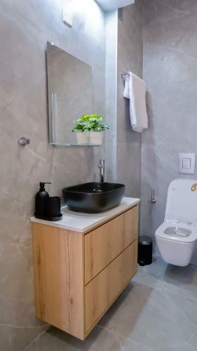 Kings Palace Sea View Apartment