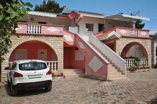 Apartment In Vir At 500 M From The Restaurants