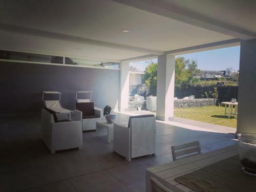 Villa The White Home - La Casa Sulla Scogliera