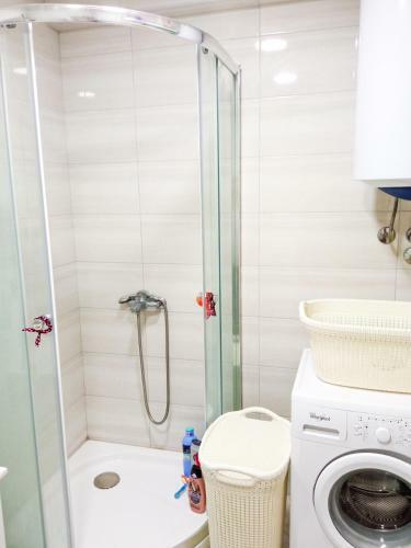 Apartamento Lovely Condo With Free Parking On Premises