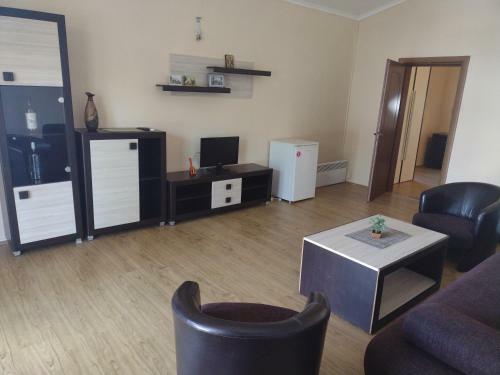 Hostal Shale Apartments And Rooms