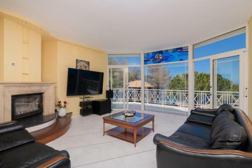 Astarte Villas - Anapnoi Private Villa With Pool
