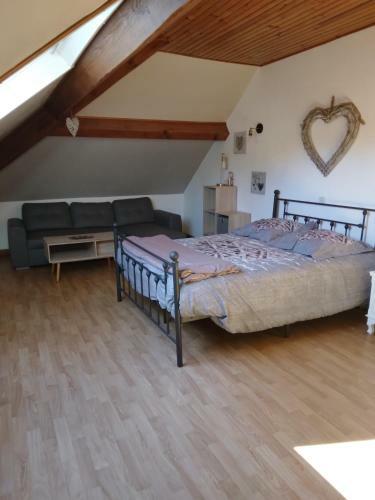 Hostal Room In Bb - At Ten Minutes From The Raviege Lake
