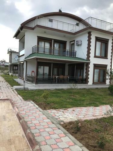Cevri Sitesi Antalya Belek