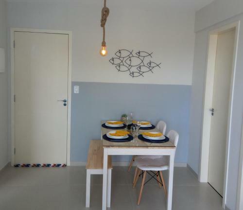 Apartamento Ap C/ Ar Condicionado, Bem Decorado, Praia Grande.