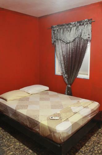 Albergue Twin Fin Plaza